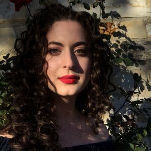 Meet your Posher, Elena